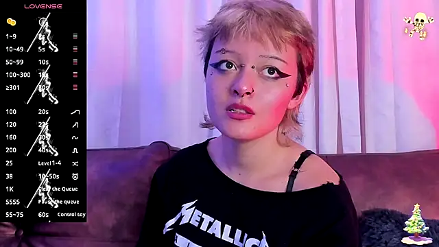 Snapshot of Baby_Punk1 chatting on 12/05/25, 07:23 Baby Punk1 online show from 12/05/25, 07:23