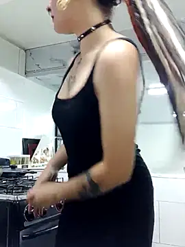 Snapshot of Baby_Punk1 chatting on 03/02/26, 08:27 Baby Punk1 online show from 03/02/26, 08:27