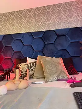 Angelina Roa online show from 05/21/26, 02:36