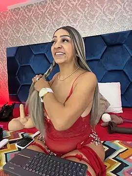 Angelina Roa online show from 07/11/26, 02:39