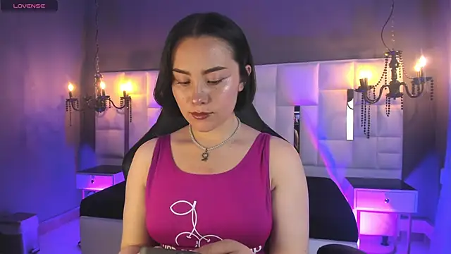 Snapshot of MAGIC_VERA chatting on 05/22/26, 03:26 MAGIC VERA online show from 05/22/26, 03:26