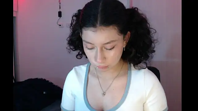 Ivonnybonn online show from 11/12/25, 05:44