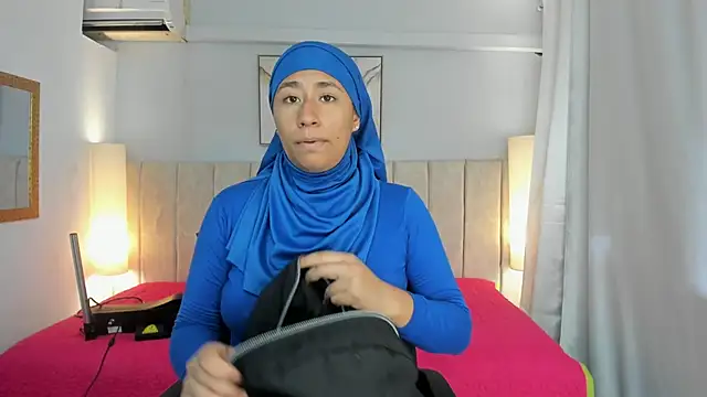 Ridwana Haddad online show from 10/22/25, 12:15