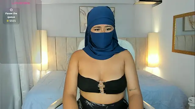 Ridwana Haddad online show from 11/18/25, 12:19