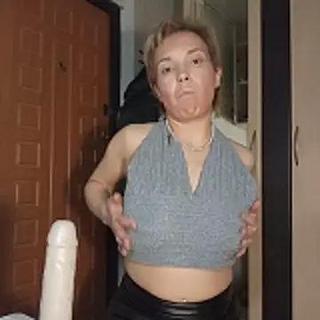 Conny Shellie online show from 04/10/26, 08:27