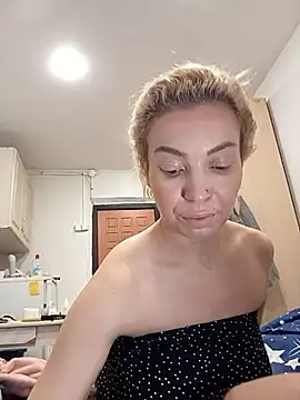 Conny Shellie online show from 12/02/25, 01:13