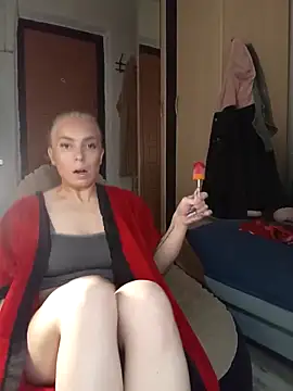 Conny Shellie online show from 10/28/25, 10:20