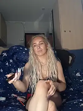 Conny Shellie online show from 11/13/25, 04:11