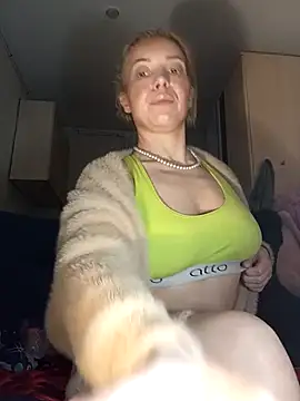 Conny Shellie online show from 11/25/25, 10:43