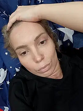 Conny Shellie online show from 11/30/25, 04:19