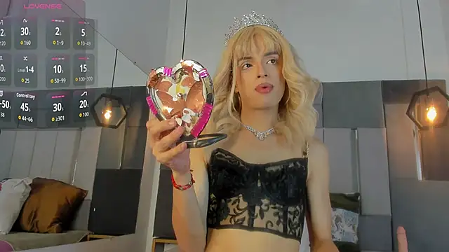 NoahVidall online show from 10/18/25, 05:31