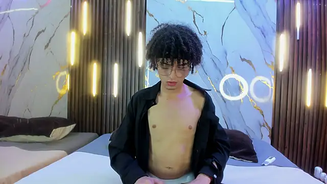 NoahVidall online show from 10/02/25, 05:44