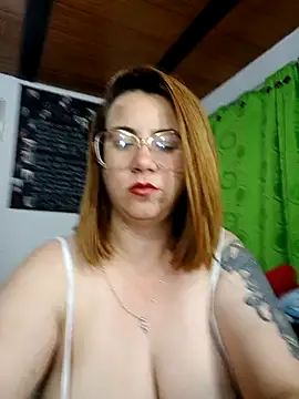 Snapshot of Venenodulce chatting on 10/12/25, 03:30 Venenodulce online show from 10/12/25, 03:30