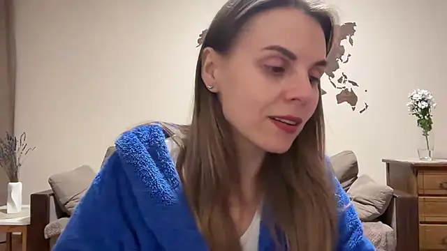 AnnieLove7722 online show from 11/29/25, 08:20