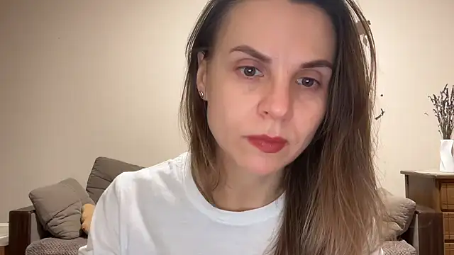 AnnieLove7722 online show from 11/28/25, 12:38