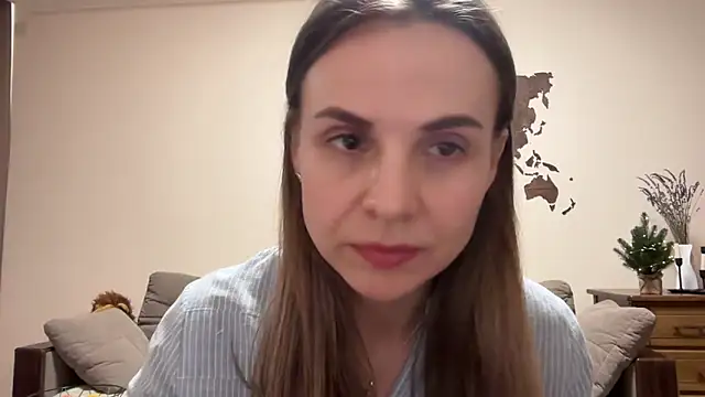 AnnieLove7722 online show from 12/17/25, 11:59