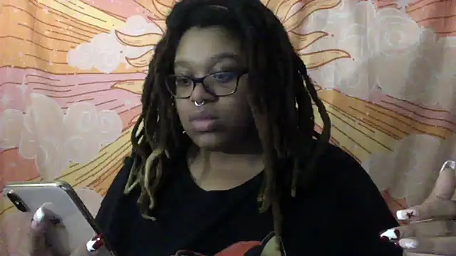 Snapshot of GoddessHoney55 chatting on 10/08/25, 10:43 GoddessHoney55 online show from 10/08/25, 10:43