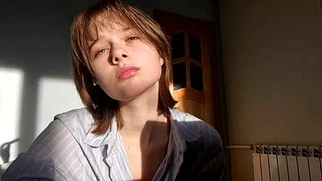 Snapshot of ExitedTroth chatting on 10/02/25, 02:20 ExitedTroth online show from 10/02/25, 02:20