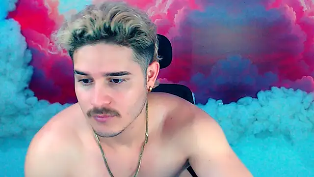 AlexPiersss online show from 10/07/25, 07:15