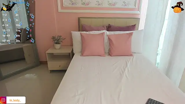 ivy aoki online show from 11/07/25, 04:55