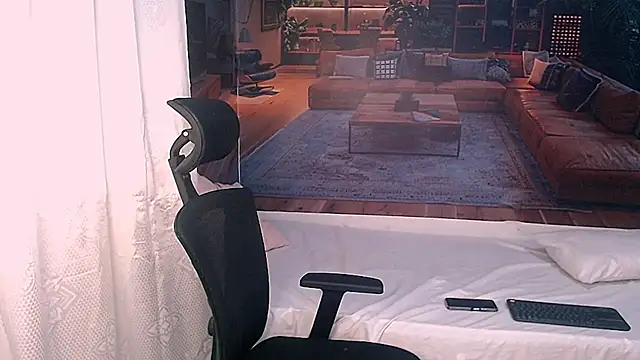 RomeoMillerr online show from 12/19/25, 07:27