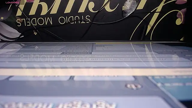  ceeleste cute  online show from 11/29/25, 07:58