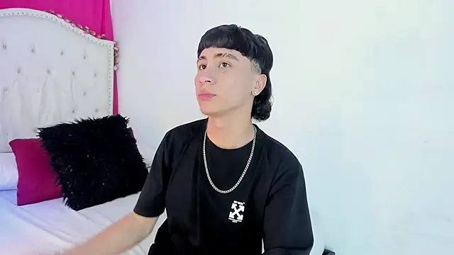 XaanderGrey online show from 12/05/25, 07:12