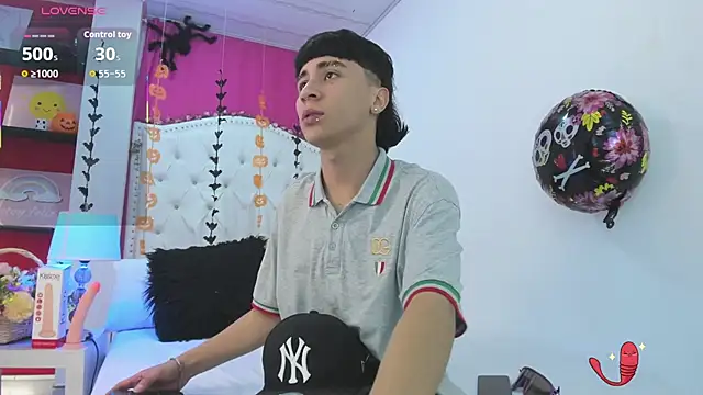 XaanderGrey online show from 11/03/25, 07:28