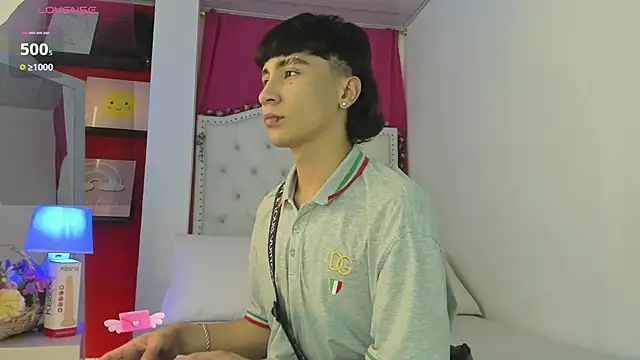 XaanderGrey online show from 11/21/25, 07:46