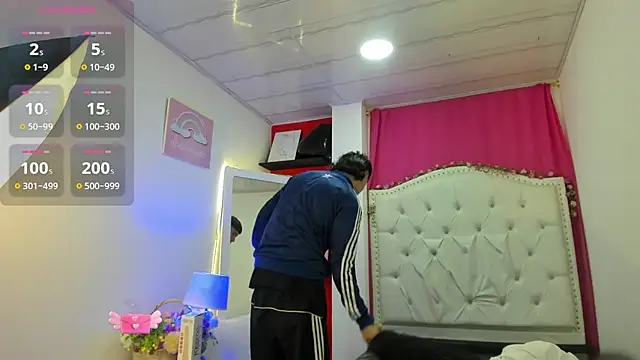 XaanderGrey online show from 11/28/25, 07:14