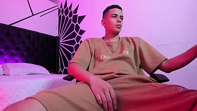 JuanSixx online show from 10/10/25, 03:40