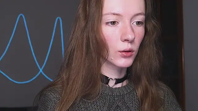 Snapshot of Why_me_stella chatting on 12/13/25, 11:44 Why me stella online show from 12/13/25, 11:44