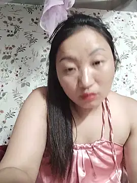 Snapshot of zhen-zo chatting on 05/15/26, 03:10 zhen-zo online show from 05/15/26, 03:10