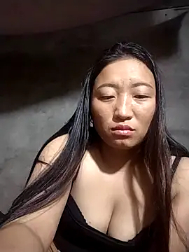 Snapshot of zhen-zo chatting on 10/21/25, 02:49 zhen-zo online show from 10/21/25, 02:49