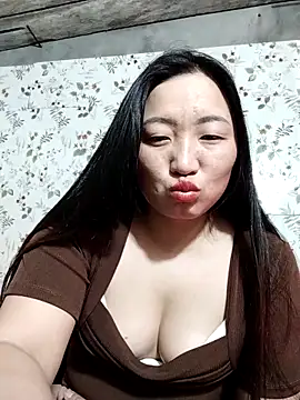 Snapshot of zhen-zo chatting on 03/11/26, 03:39 zhen-zo online show from 03/11/26, 03:39