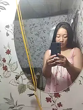 Snapshot of zhen-zo chatting on 04/04/26, 06:20 zhen-zo online show from 04/04/26, 06:20