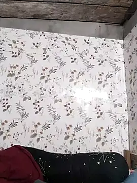 Snapshot of zhen-zo chatting on 04/15/26, 05:35 zhen-zo online show from 04/15/26, 05:35