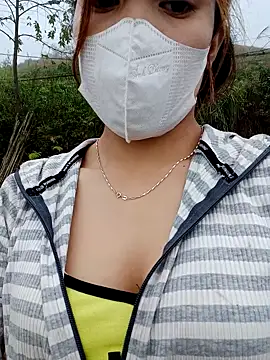 nhinhi-sexy online show from 11/04/25, 12:36