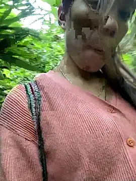 nhinhi-sexy online show from 11/26/25, 09:31