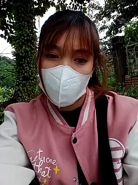 nhinhi-sexy online show from 10/25/25, 02:55