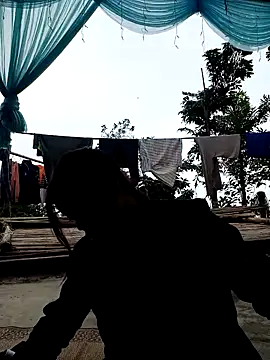 nhinhi-sexy online show from 12/04/25, 07:07