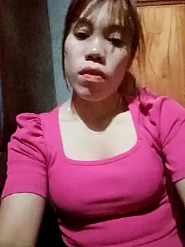 nhinhi-sexy online show from 11/06/25, 01:15