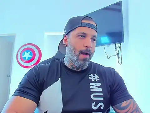 JoshRigby online show from 11/08/25, 08:01