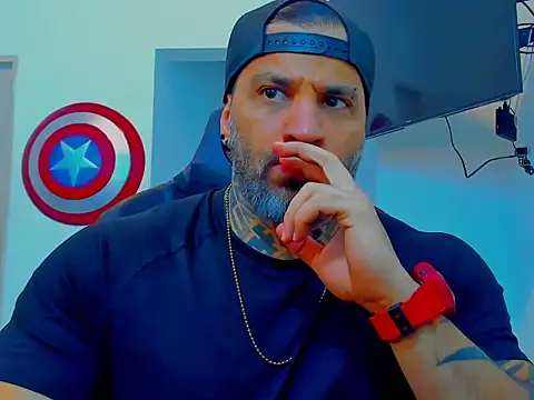 JoshRigby online show from 10/18/25, 08:44