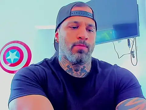 JoshRigby online show from 10/31/25, 07:43