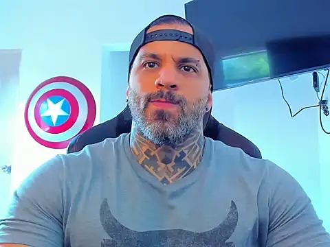 JoshRigby online show from 10/30/25, 07:33