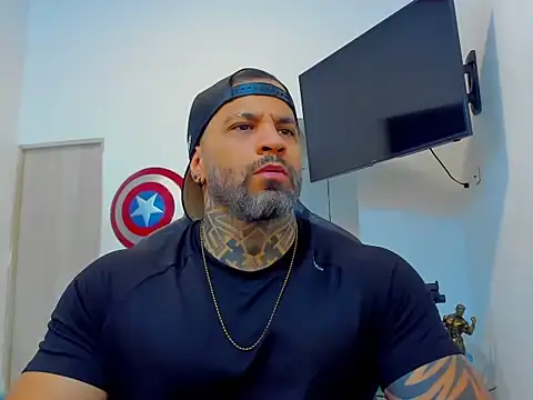 JoshRigby online show from 10/06/25, 07:47