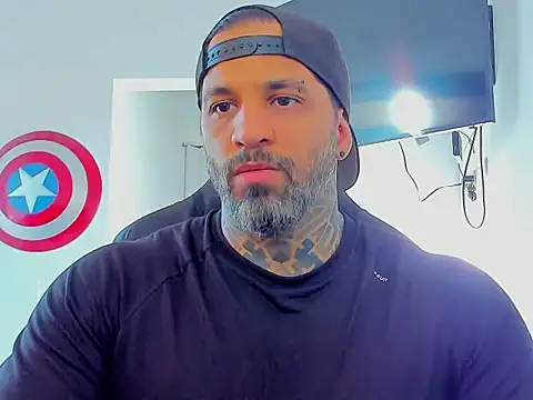 JoshRigby online show from 11/05/25, 09:40