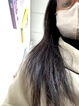 Lydia-a online show from 12/19/25, 07:00