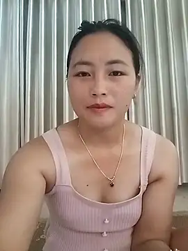 Snapshot of buddy-sexy chatting on 06/25/26, 04:10 buddy-sexy online show from 06/25/26, 04:10